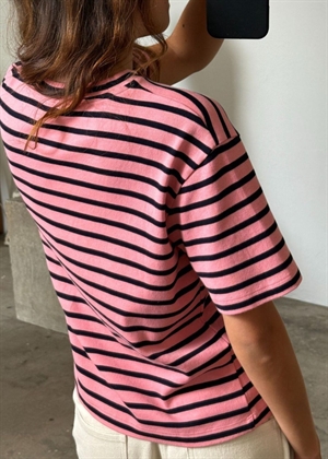 Mejse stripe tee Pink/Black Boii Studios 
